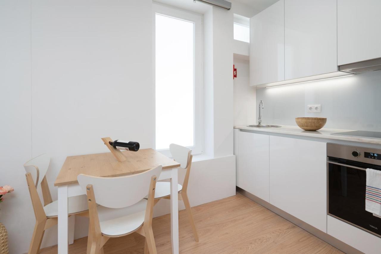 Апартаменты Sweet Sunny Flat W/ Balcony - Gaia Вила-Нова-ди-Гая Экстерьер фото